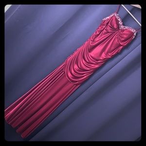 Red strap/strapless/tube top prom dress